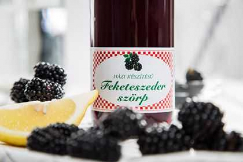 Feketeszeder szörp 500 ml