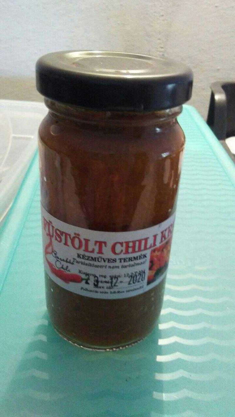 Füstölt chili krém